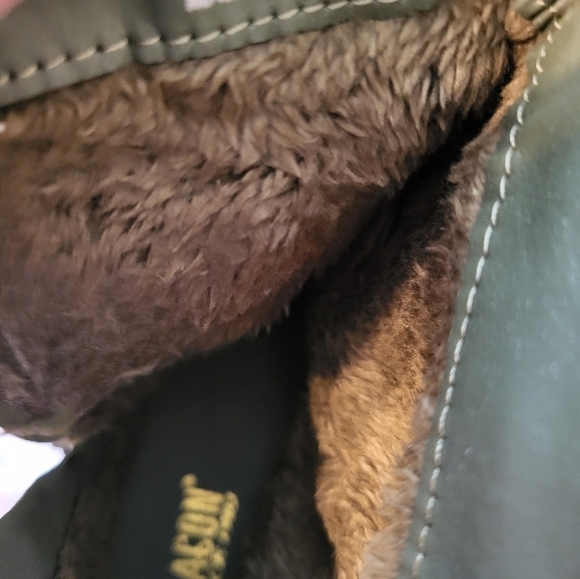 Beacon women's 8.5 olive Green leather ankle boots - Picture 9 of 15